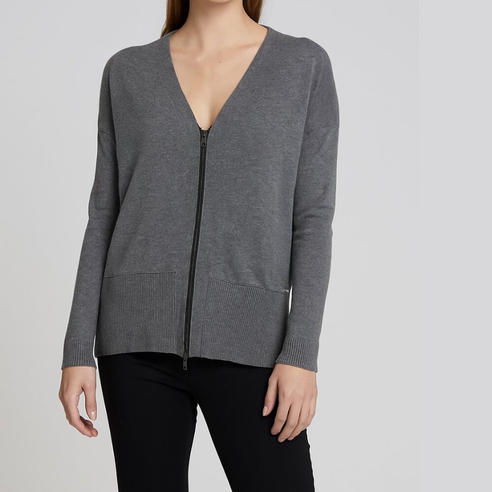 💖 AMS Pure Gray Wool/Cashmere Blend Open Back Sweater